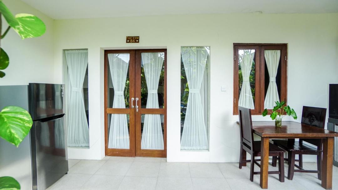 The Janan Taman liburan 2*