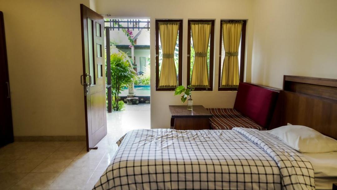 The Janan Taman liburan 2*